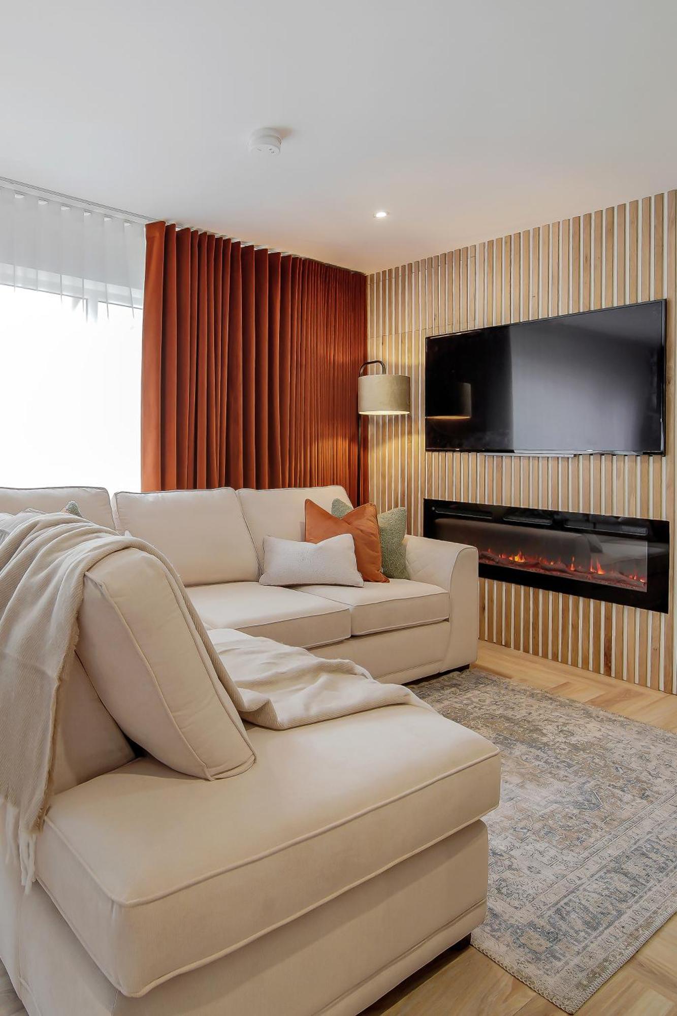 Apartamento The Burrow Sion Mills Exterior foto